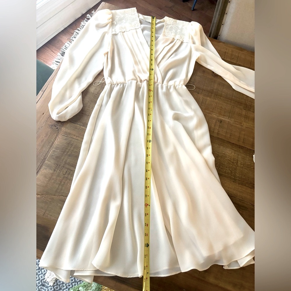 Vintage 70’s Chiffon Pleated | Belted Dress. Women’s Sz-S Mid Century Modern. - Picture 11 of 16